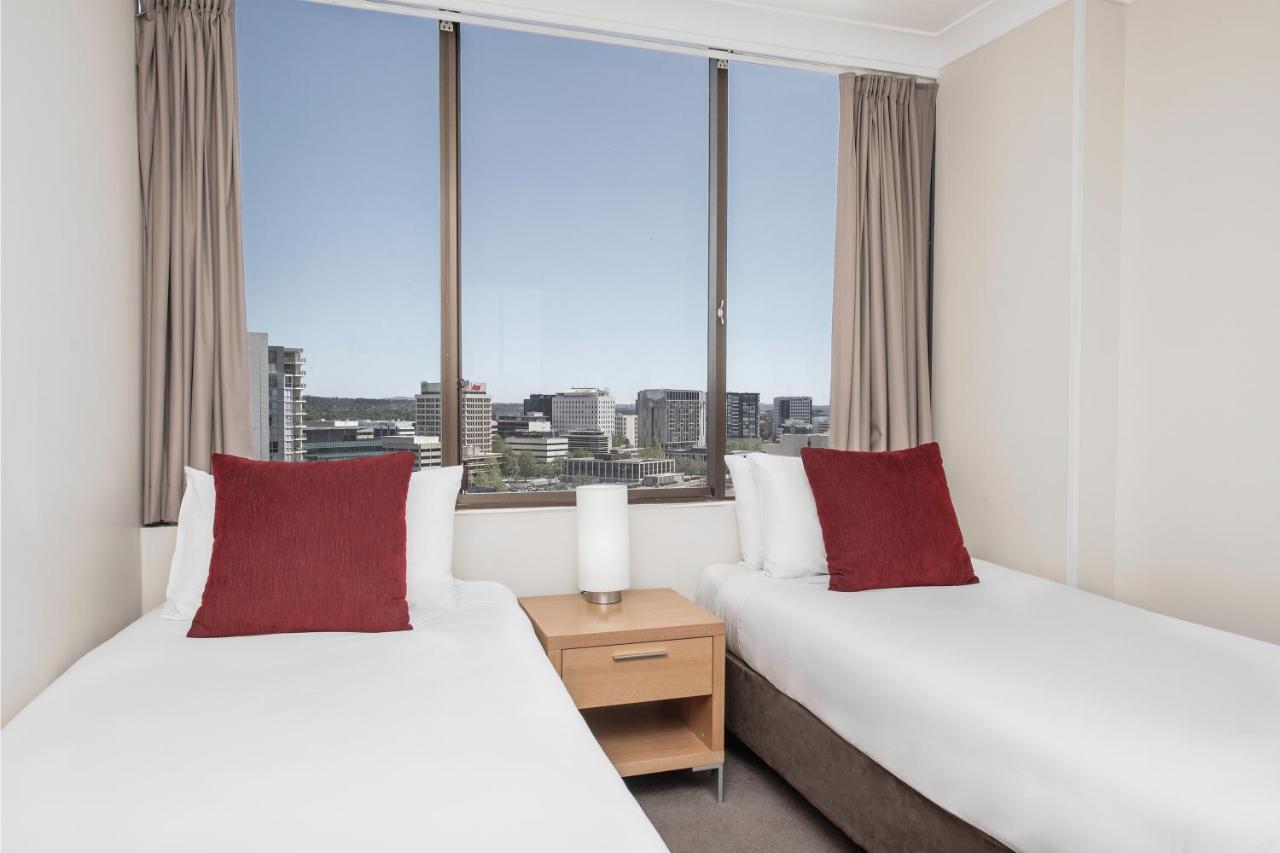 Breakfree Capital Tower Apartments Camberra Exterior foto