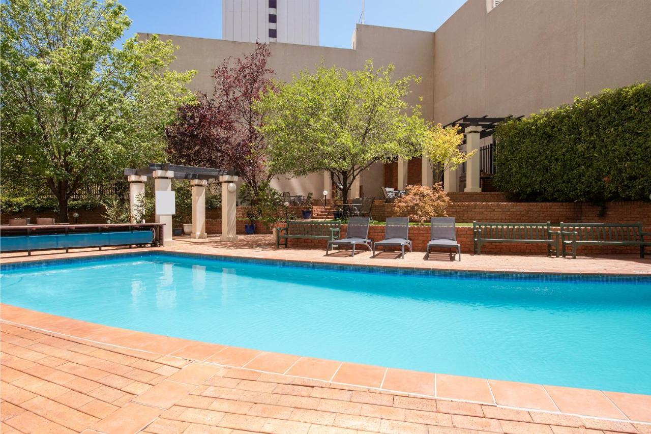 Breakfree Capital Tower Apartments Camberra Exterior foto