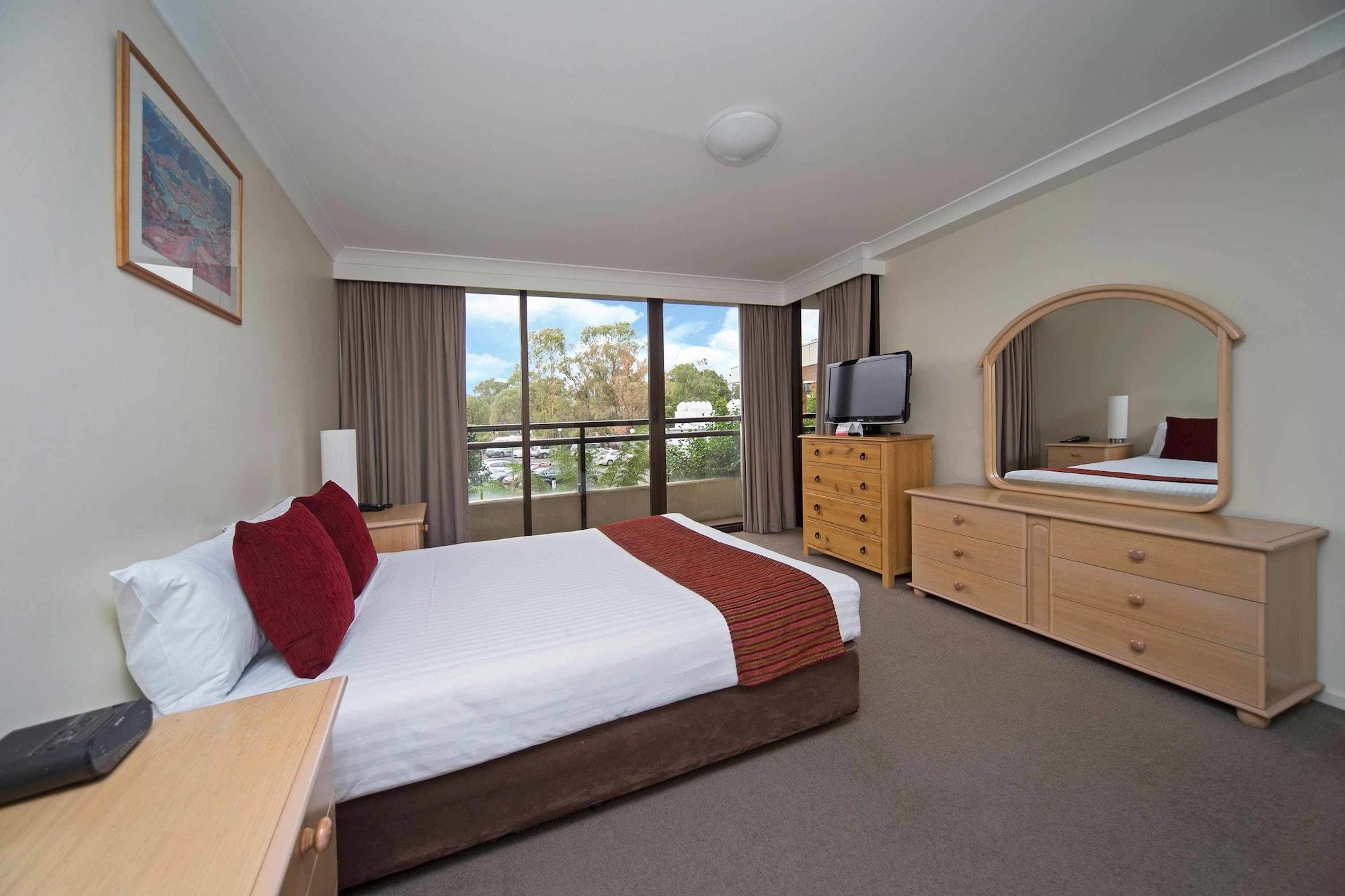 Breakfree Capital Tower Apartments Camberra Exterior foto