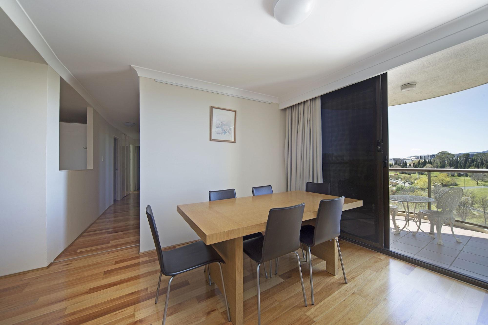 Breakfree Capital Tower Apartments Camberra Exterior foto