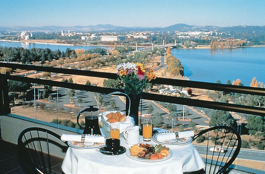Breakfree Capital Tower Apartments Camberra Quarto foto