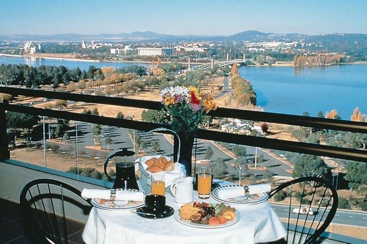 Breakfree Capital Tower Apartments Camberra Restaurante foto
