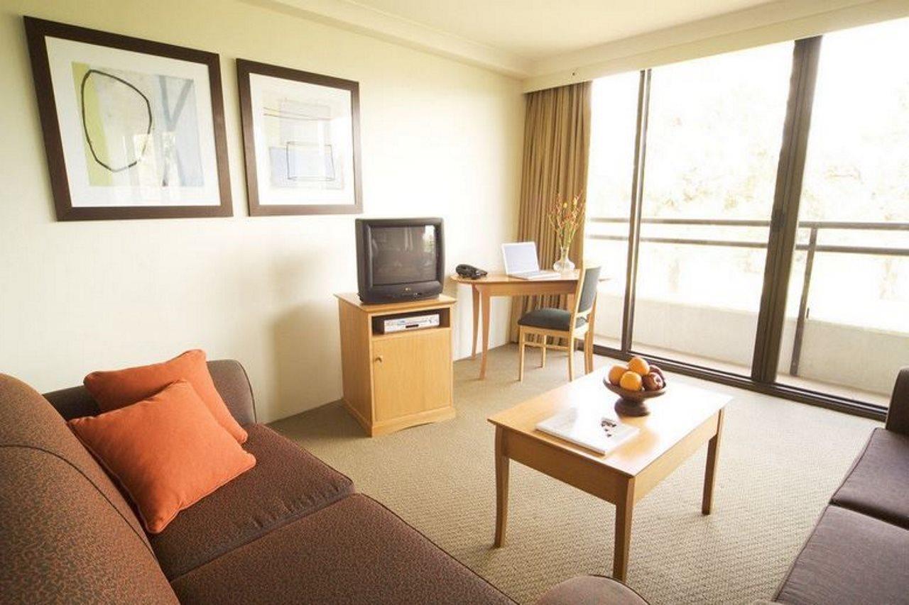 Breakfree Capital Tower Apartments Camberra Exterior foto