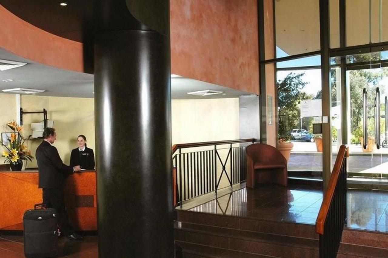 Breakfree Capital Tower Apartments Camberra Interior foto