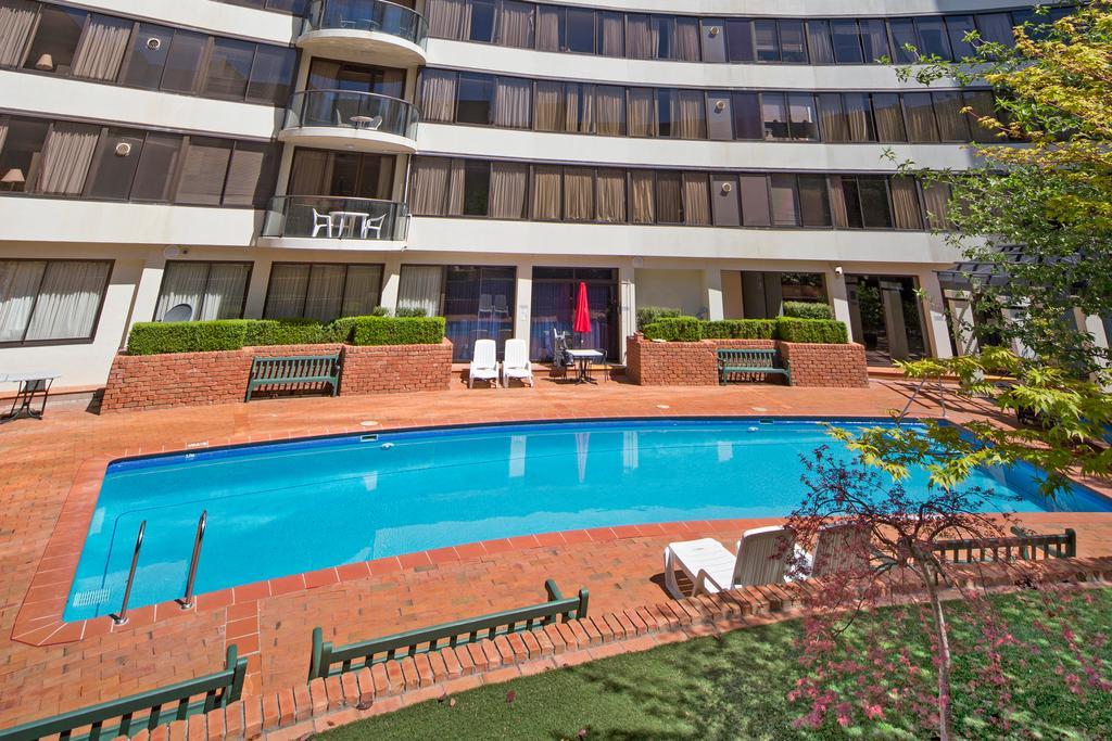 Breakfree Capital Tower Apartments Camberra Exterior foto