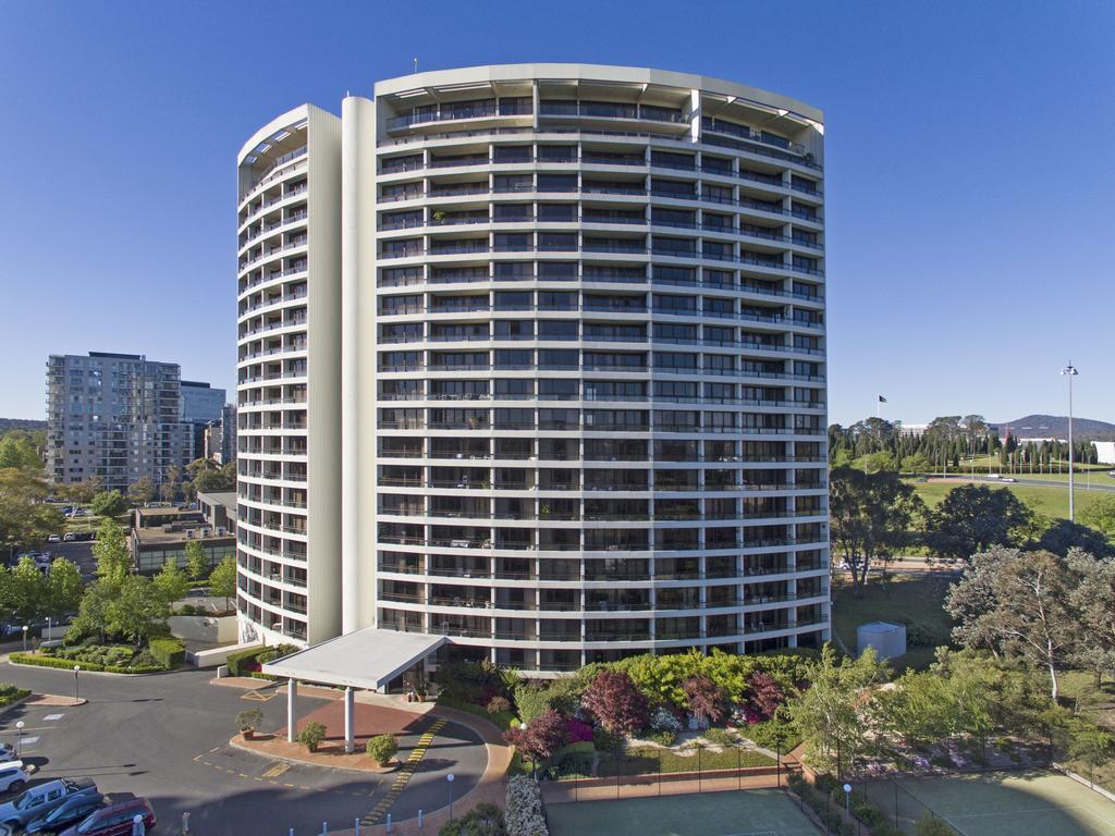 Breakfree Capital Tower Apartments Camberra Exterior foto