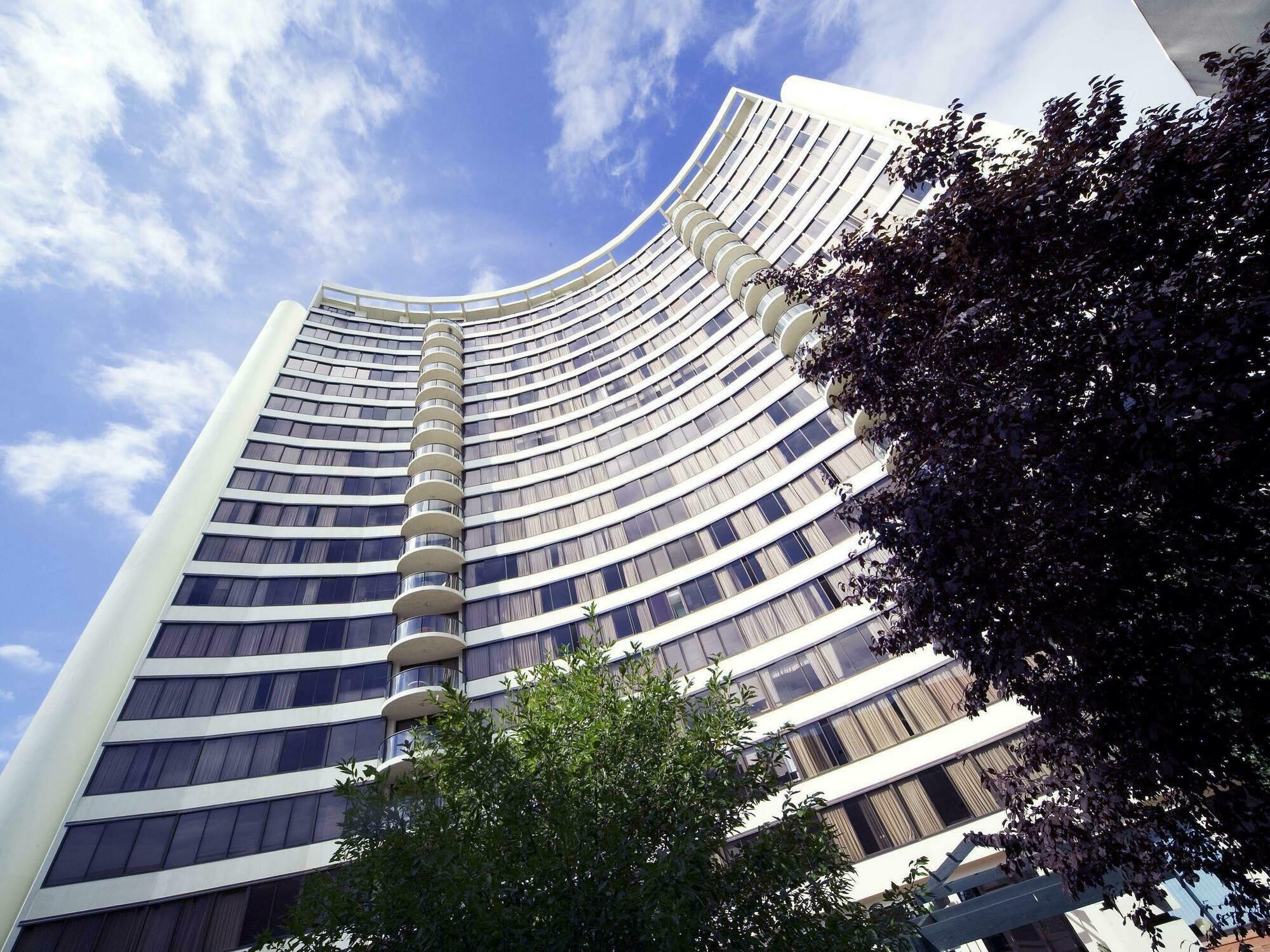 Breakfree Capital Tower Apartments Camberra Exterior foto